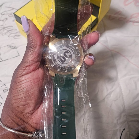 Limited Edition Aquaman Invicta Men's Watch - Picture 4 of 4